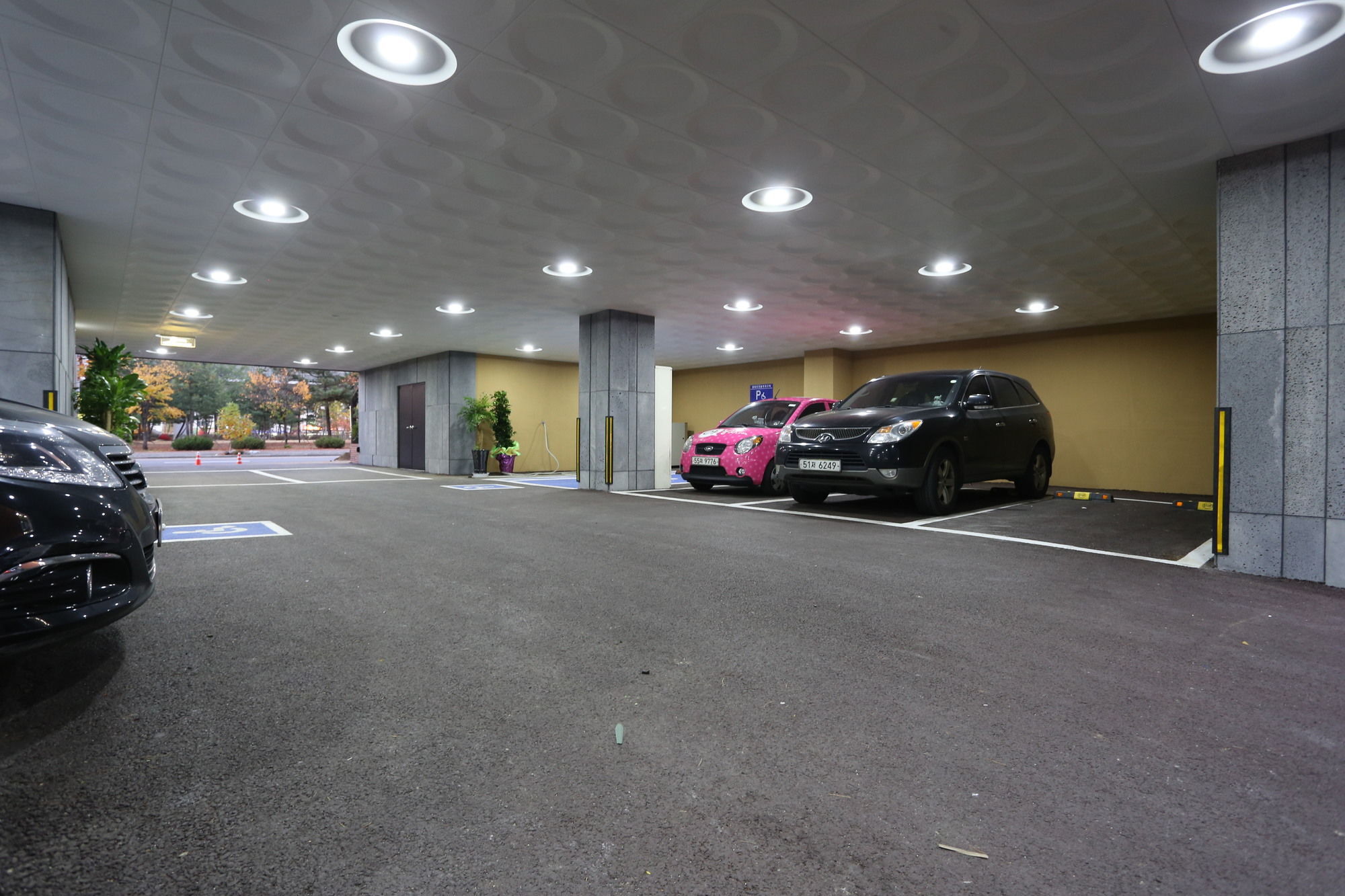 C&B Hotel Ansan Luaran gambar